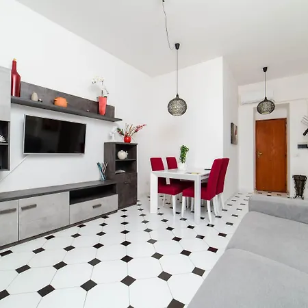 Estate4home - Hearts Apartmán Sorrento