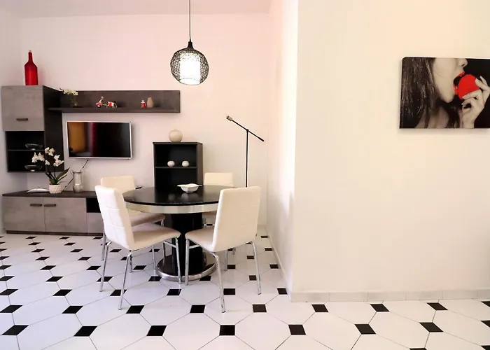 Estate4home - Hearts Apartman Sorrento