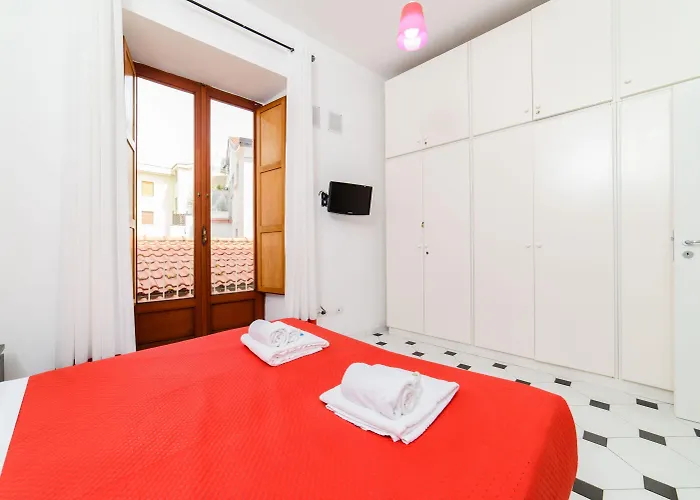 Estate4home - Hearts Apartman